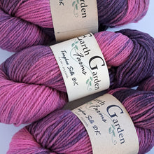 Load image into Gallery viewer, Targhee Silk DK &#39;Pink Panther&#39;

