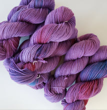 Load image into Gallery viewer, Cashmerino DK &#39;Cheshire Cat&#39;
